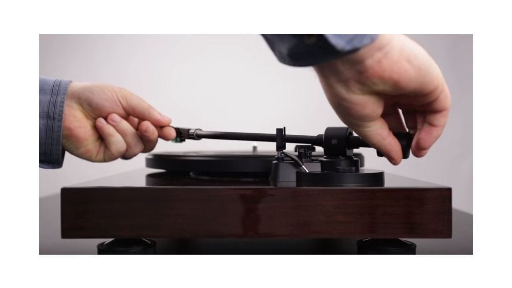 How to Set Up the Fluance RT80 & RT81 Turntable and Properly Balance the Tonearm