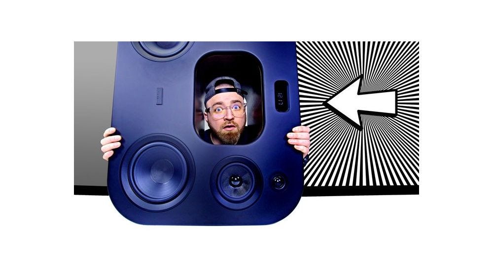 Unbox Therapy Reviews the Fluance Fi70