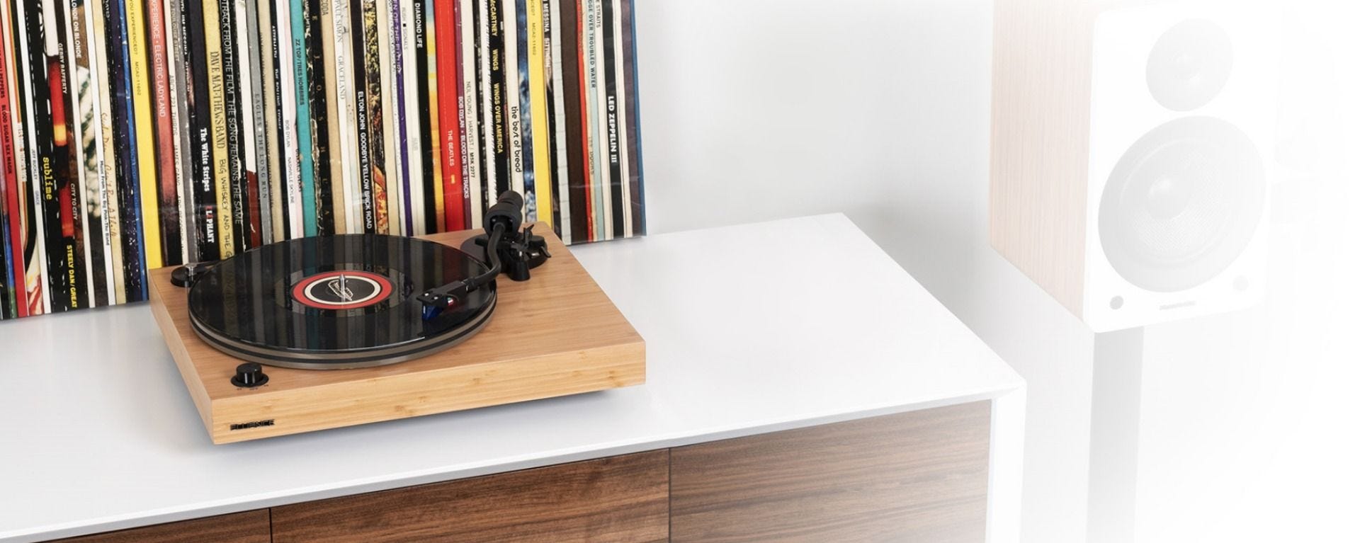 RT85 Reference High Fidelity Vinyl Turntable