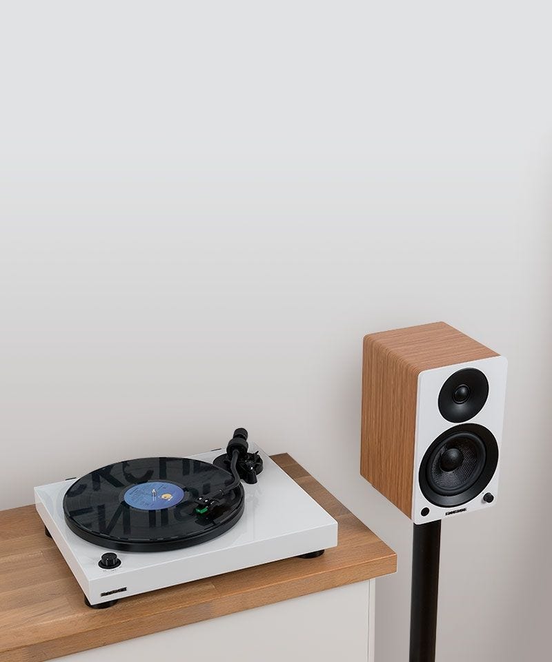 RT81 Elite High Fidelity Vinyl Turntable with Ai41 Powered 5” Stereo Bookshelf Speakers