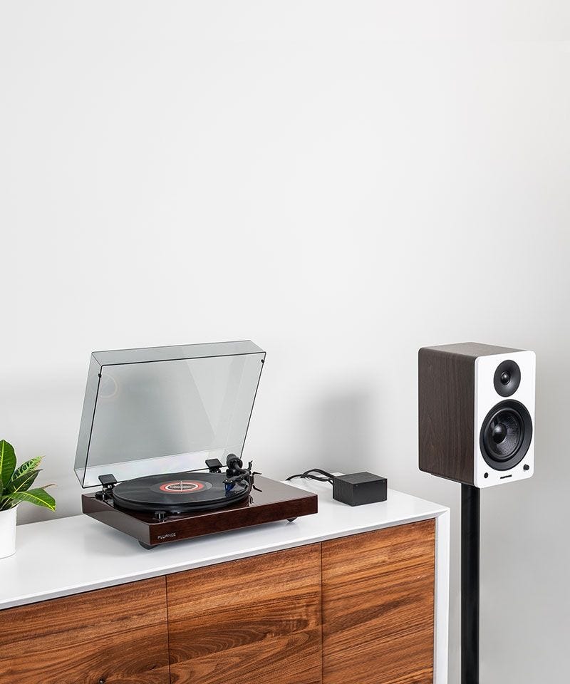 Reference RT84 High Fidelity Vinyl Turntable with PA10 Phono Preamp and Ai60 6.5” Powered Bookshelf Speakers
