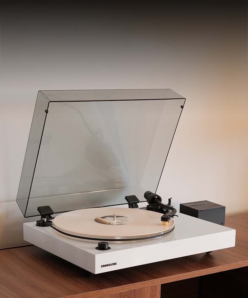 RT85N Reference High Fidelity Vinyl Turntable