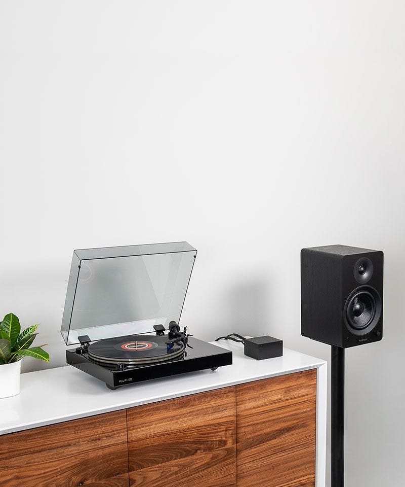 Reference RT85 High Fidelity Vinyl Turntable with PA10 Phono Preamp and Ai60 6.5” Powered Bookshelf Speakers