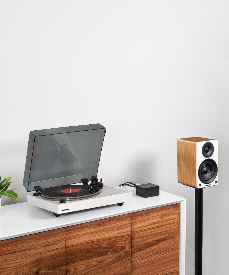 Reference RT85 High Fidelity Vinyl Turntable with PA10 Phono Preamp and Ai41 Powered 5” Stereo Bookshelf Speakers