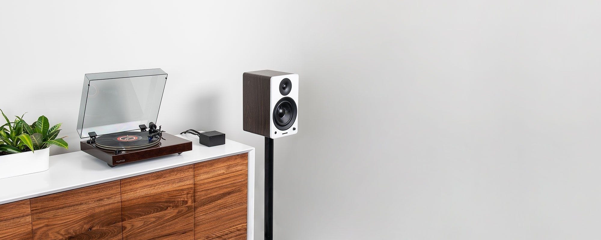 Reference RT85 High Fidelity Vinyl Turntable with PA10 Phono Preamp and Ai61 Powered 6.5” Stereo Bookshelf Speakers