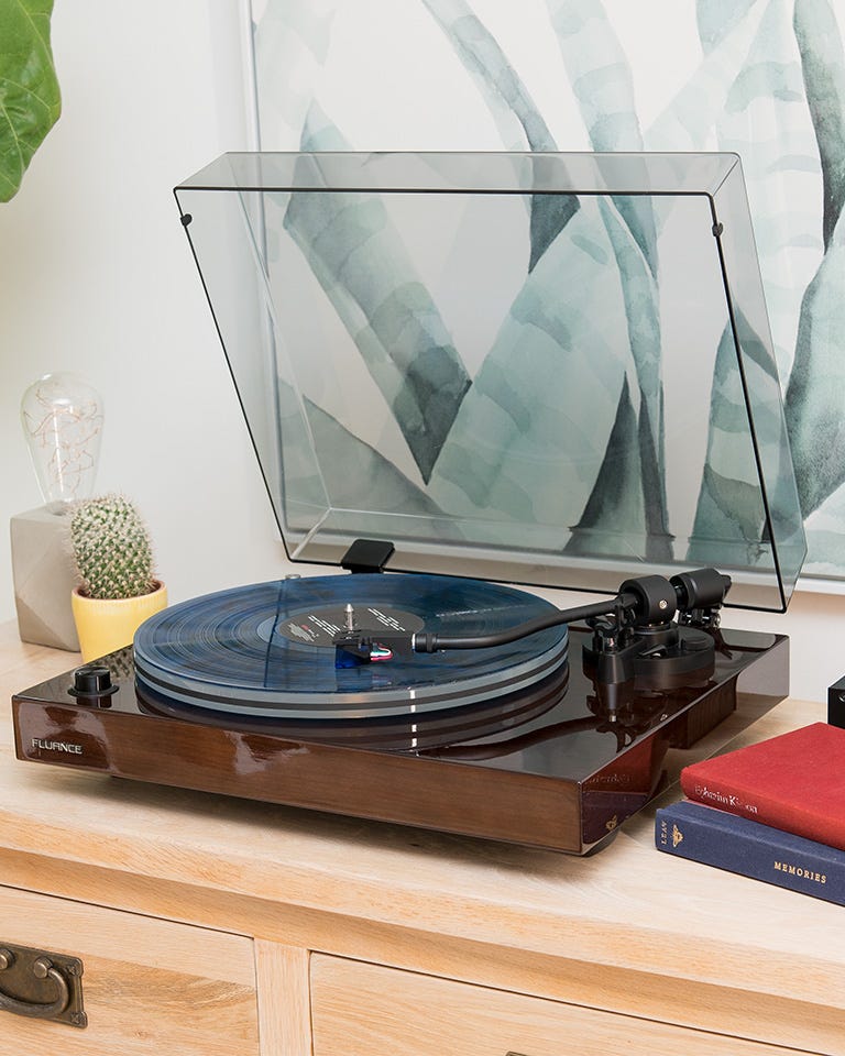 RT85 Reference High Fidelity Vinyl Turntable