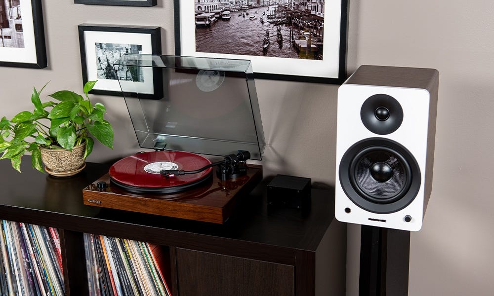 Fluance Turntables and Speakers